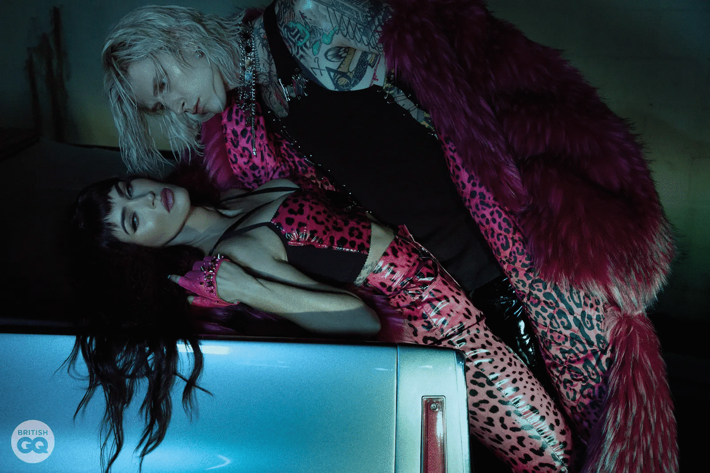 /FOTO/ Megan Fox și rapperul Machine Gun Kelly  s-au logodit. Cum arată inelul