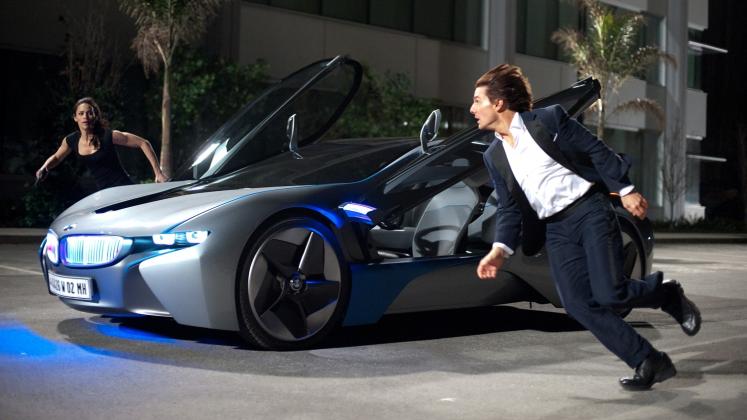 BMW cars & motorcycles in movies_21