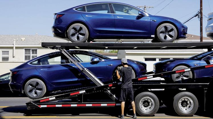 tesla delivery