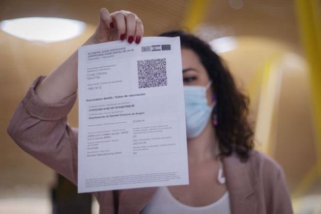 medic-eliberat-certificate-covid-false-vaccinare-chiuveta-arestat-734619