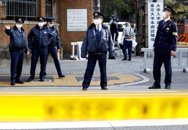 2022-01-15T073827Z_151221344_RC2DZR9TCITK_RTRMADP_3_JAPAN-STABBING