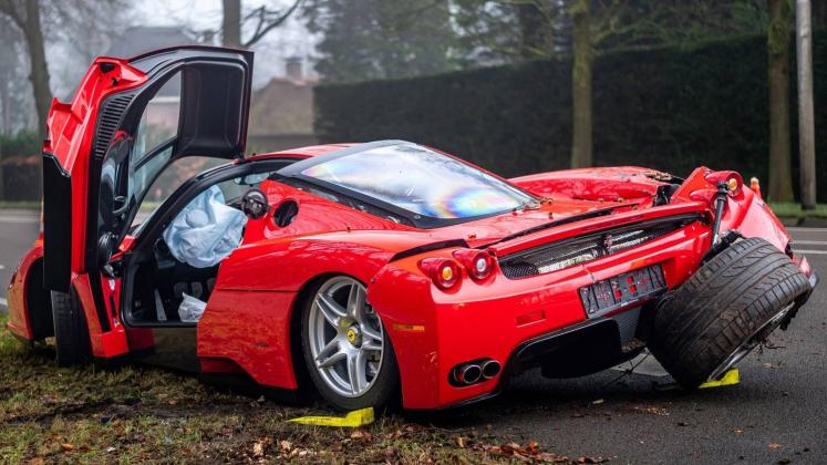 ferrari enzo crash
