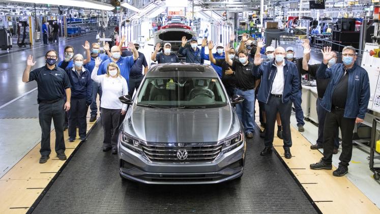 Last assembled VW Passat in USA_3