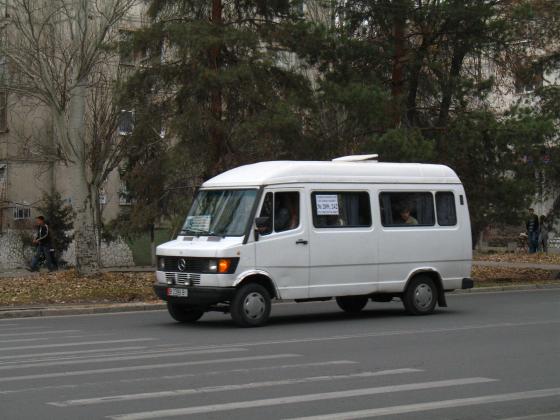 A_typical_Central_Asian_marshrutka