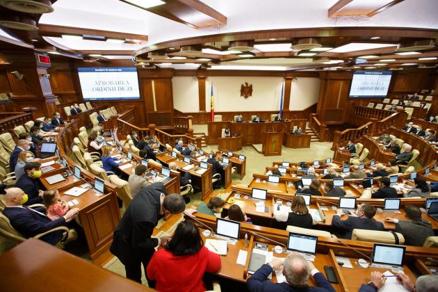 parlament 2022