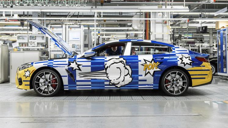 THE 8 X JEFF KOONS Painting process and Assembly_73