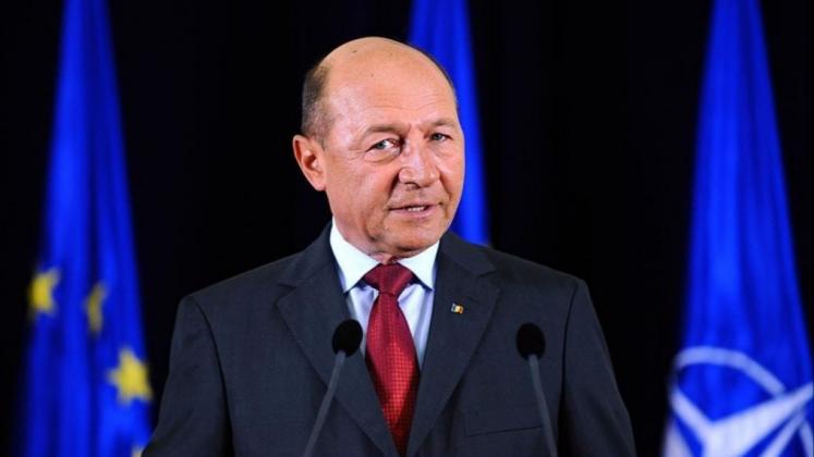 traian-basescu-si-a-luat-aurul-inapoi-din-r-moldova-si-a-intrat-in-noul-legislativ-de-la-bucuresti-160673-1607346765