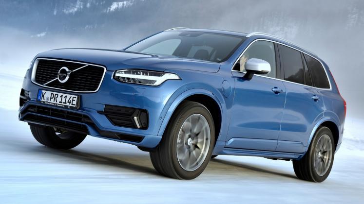 volvo_xc90_t8_r-design