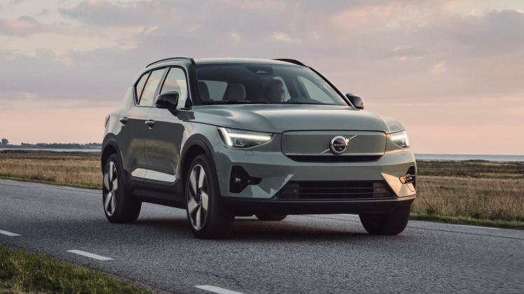 New 2023 Volvo XC40 C40 Recharge electric_37
