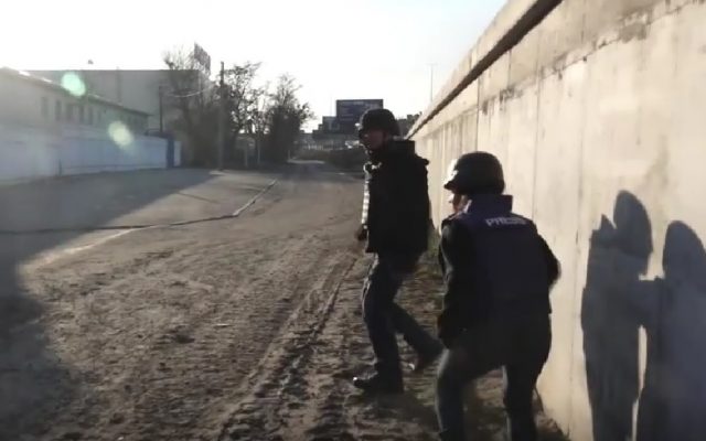 jurnalisti-britanici-sky-news-kiev-bucha-e1646461731742-640x400