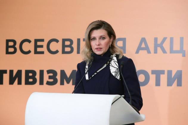 image-2022-03-7-25416073-0-olena-zelenska-sotia-lui-volodimir-zelenski