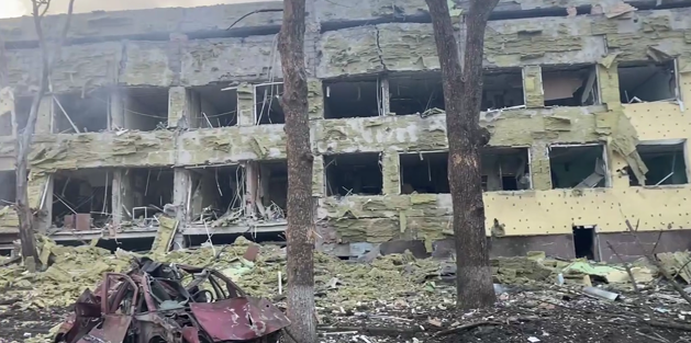 bombardament clădire