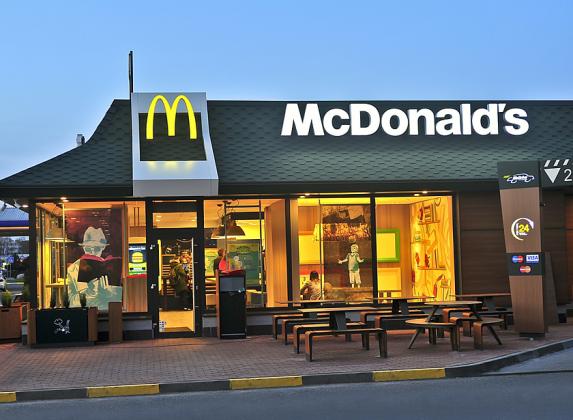 840px-McDonalds-exterior