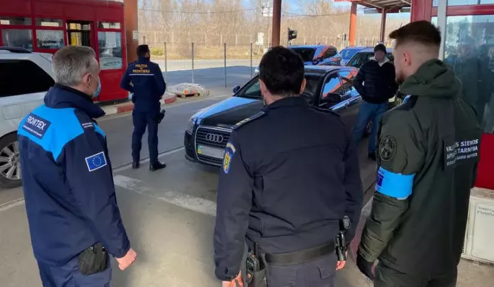 image-2022-03-17-25441428-41-agenti-frontex-politisti-frontiera-romani-granita-dintre-romania-republica-moldova