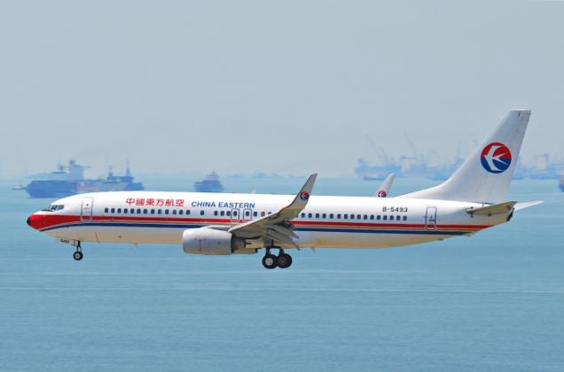 China_Eastern_-_Boeing_737-800_-_NS-700x462