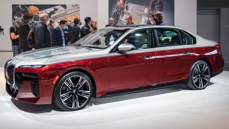 BMW Series 7 & i7 2022 live photos_27