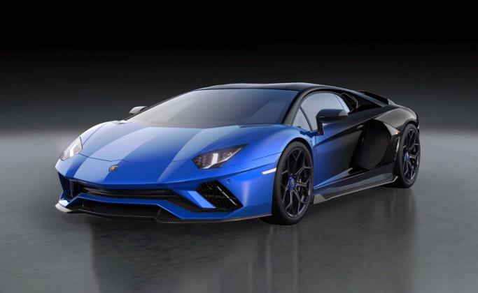Ultimul Lamborghini Aventador licitaţie_1