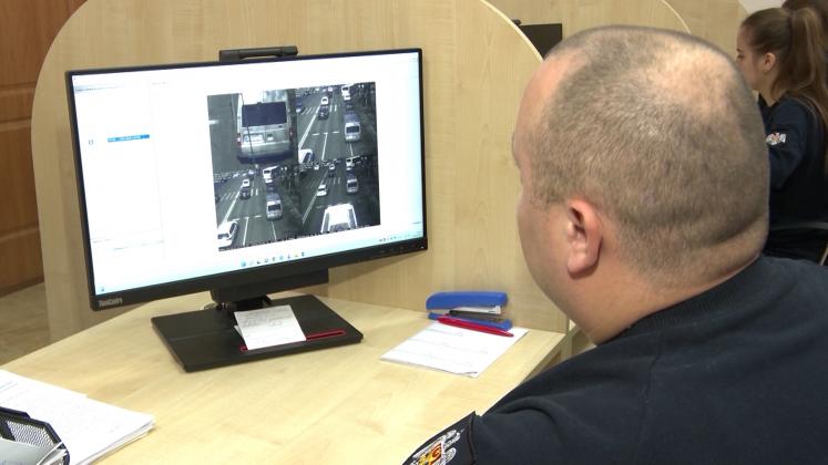 n187769v3_ÎNCĂLCĂRI TRAFIC.mxf.00_02_41_04.Still001