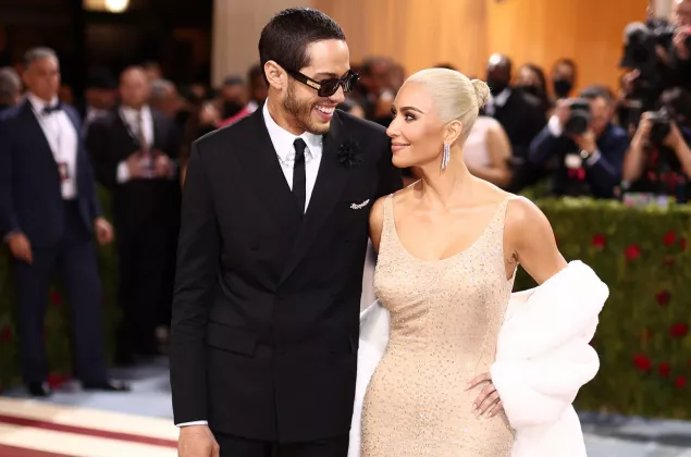 Kim-Kardashian-and-Pete-Davidson-met-gala-2022-billboard-1548