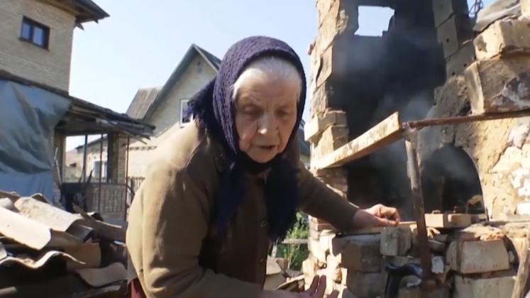 n192970v7_BĂTRÂNĂ PASCĂ.mxf.00_00_09_11.Still001