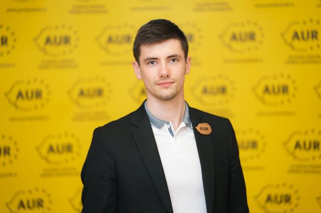 vlad_aur-2