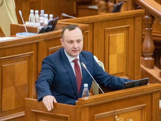 vlad batrîncea