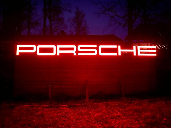 Porsche sign dealership_1
