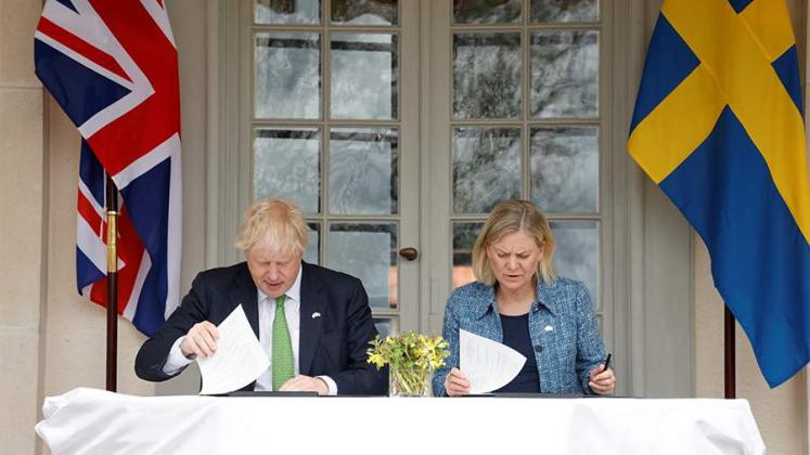 2022-05-11T114616Z_1850251257_RC2Z4U9STSVU_RTRMADP_3_UKRAINE-CRISIS-SWEDEN-BRITAIN.JPG