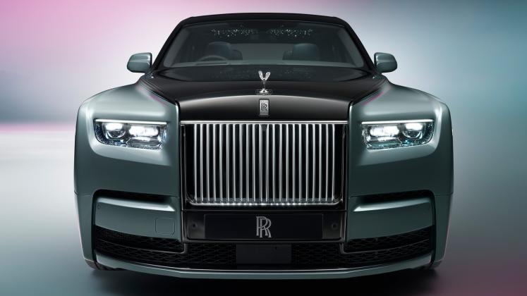 New 2022 Rolls-Royce Phantom Series II_2