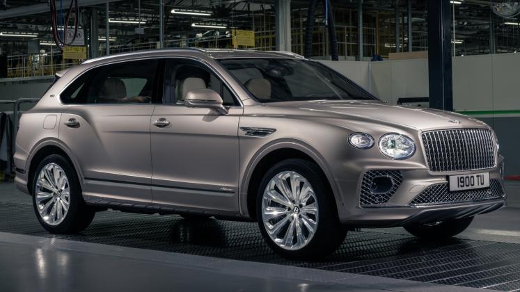 New-2022-Bentley-Bentayga-EWB-Azure-First-Edition_1