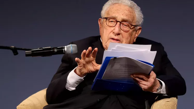 henry-kissinger