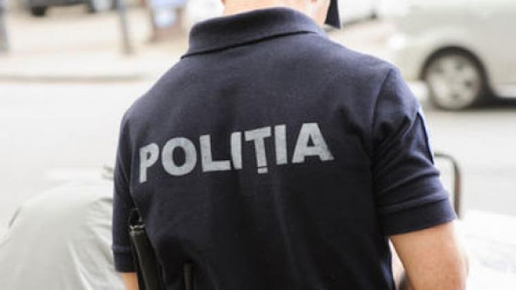2021-12-14_un-politist