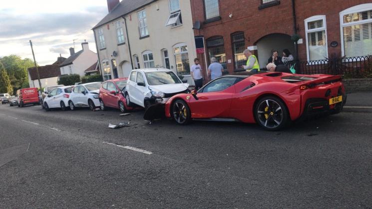 Ferrari SF90 crash_3