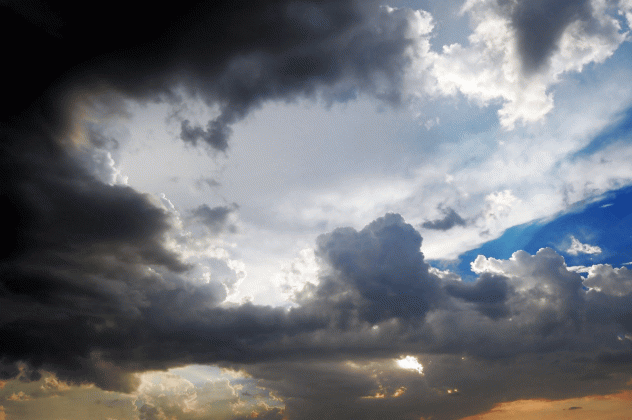 vremea_va_fi_calda_dar_cu_cer_noros_si_ploi_locale_1505026499