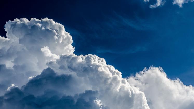 blue-cloud-03