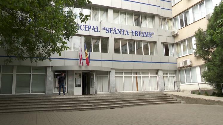 n221167v7_BĂRBAT GAZ.mxf.00_01_28_21.Still001
