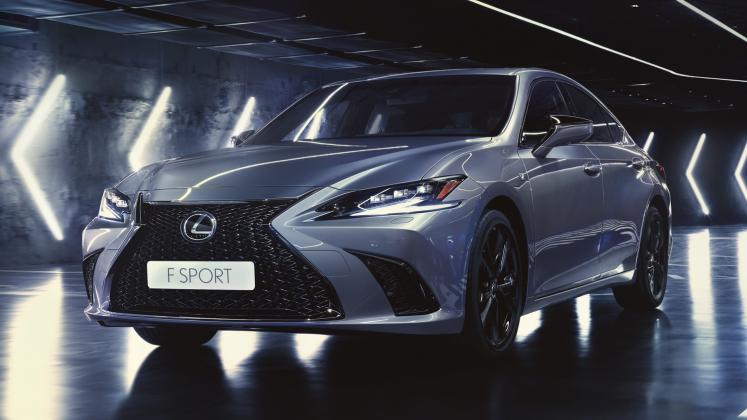 New 2023 Lexus ES eu spec_2