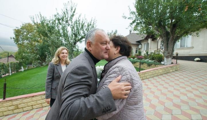 Dodon și mama sa jpg