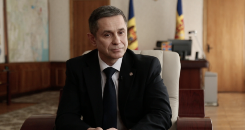 Ministrul Apărării Anatolie Nosatîi