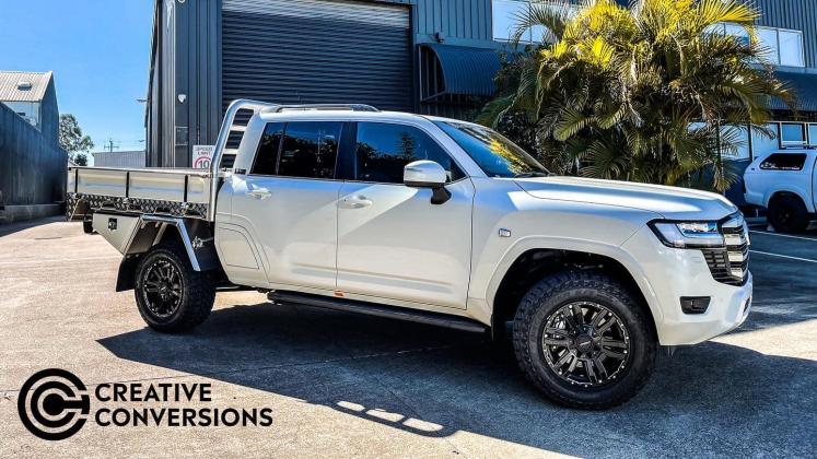 Toyota LC 300 Dual Cab Creative Conversions_39