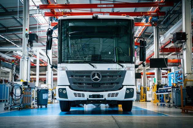 New 2022 Mercedes-Benz eEconic production_10