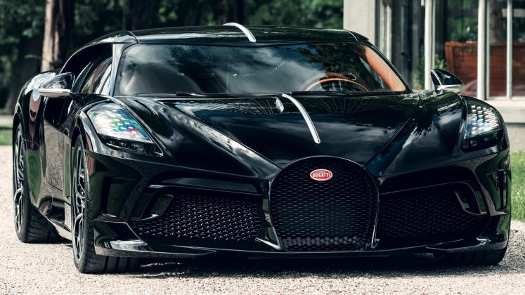 New-2021-Bugatti-La-Voiture-Noire_12