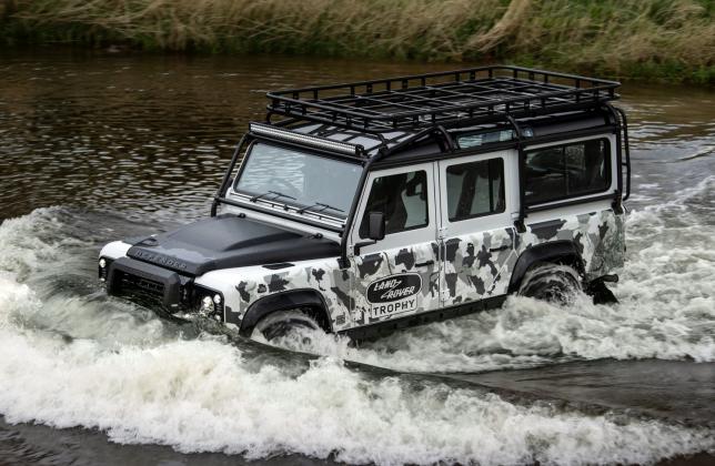 New 2022 limited Land Rover Defender Works V8 Trophy II_4