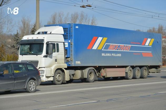 Camion TIR