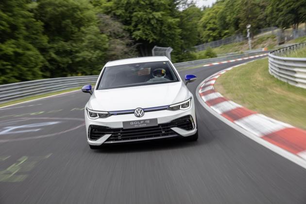 VW Golf R 20 Years record Nurburgring_1