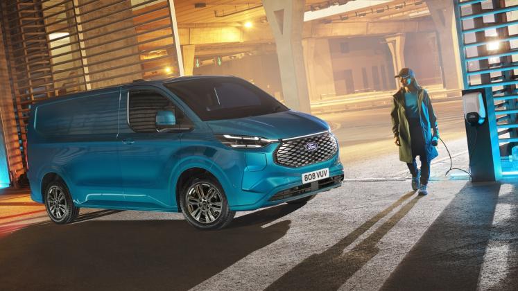New 2022 Ford E-Transit Custom_6