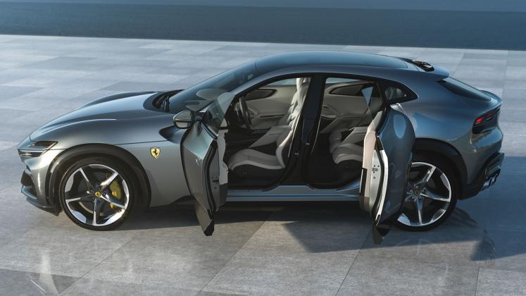 New 2022 Ferrari Purosangue_43