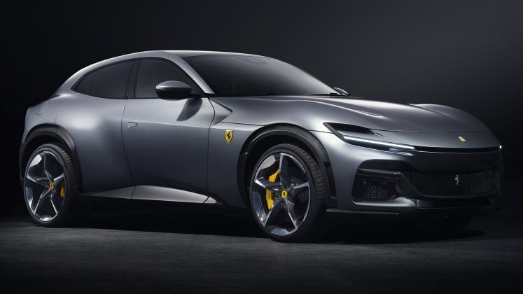 New-2022-Ferrari-Purosangue_10