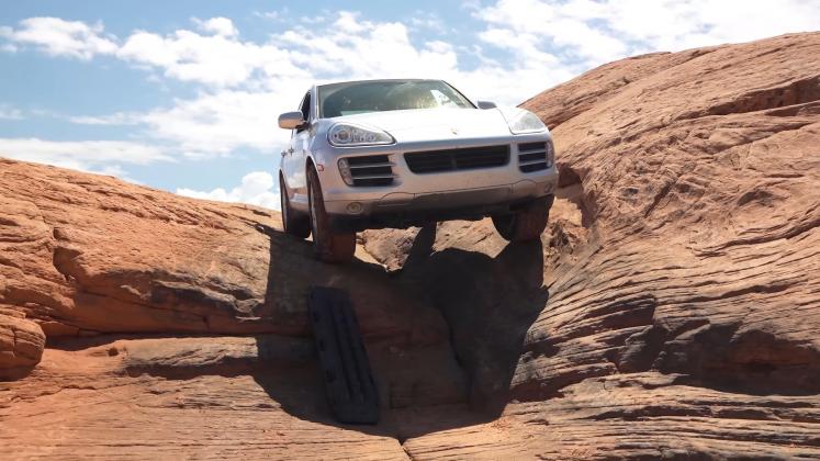 porsche cayenne moab
