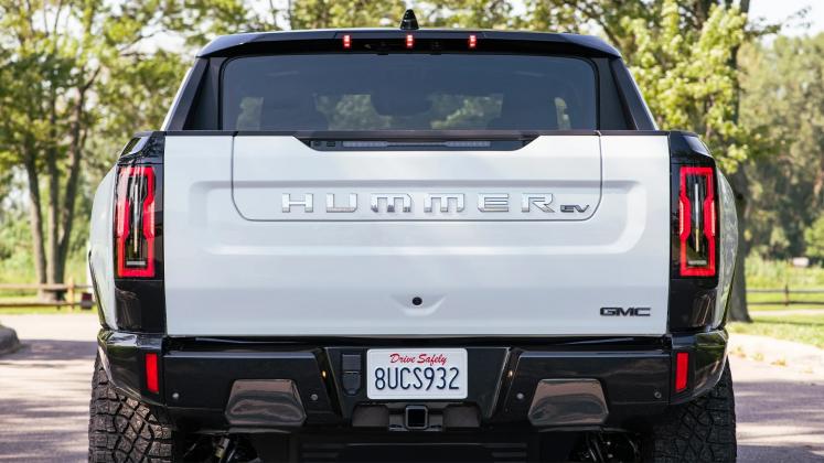stopuri gmc hummer ev